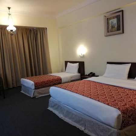 Hotel Damai Parit Buntar Εξωτερικό φωτογραφία