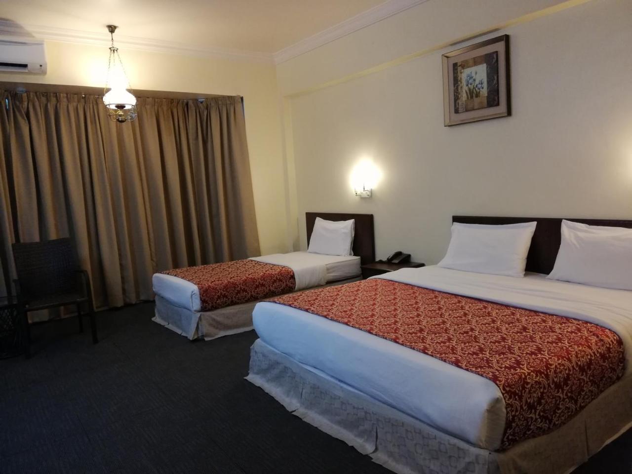 Hotel Damai Parit Buntar Εξωτερικό φωτογραφία